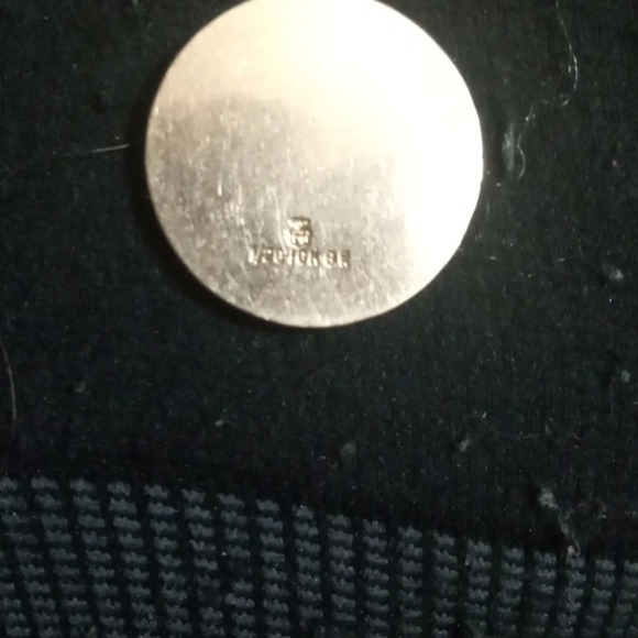 1-20 12K GF NORTHERN ILLINOIS UNIVERSITY GOLD FILLED STATE SEAL VINTAGE PENDANT - Picture 4 of 6